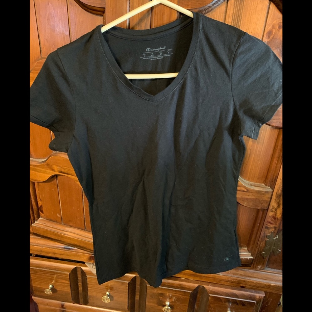 Champion V-Neck Tee